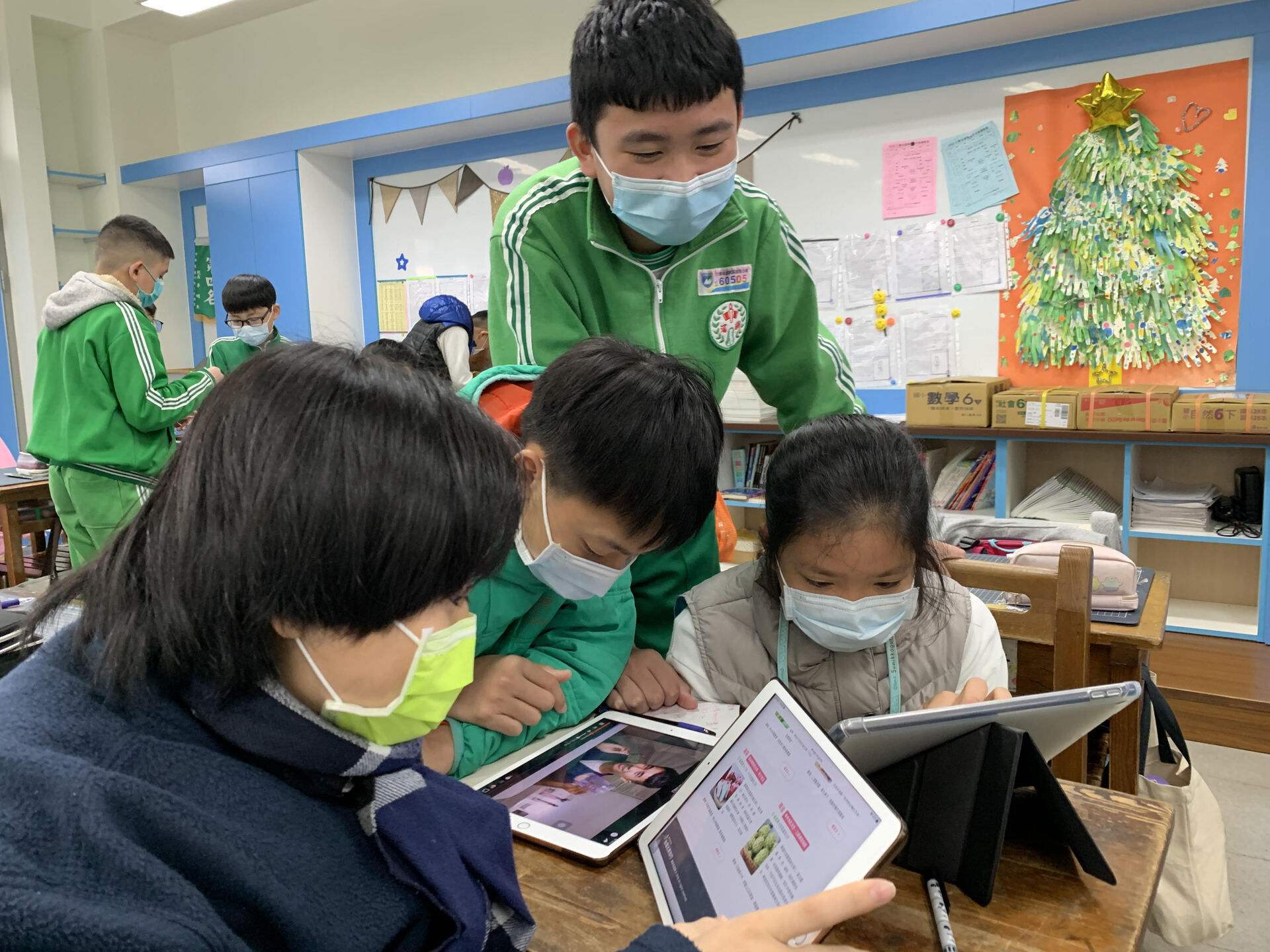110-111學年度數位學習精進教學活動
