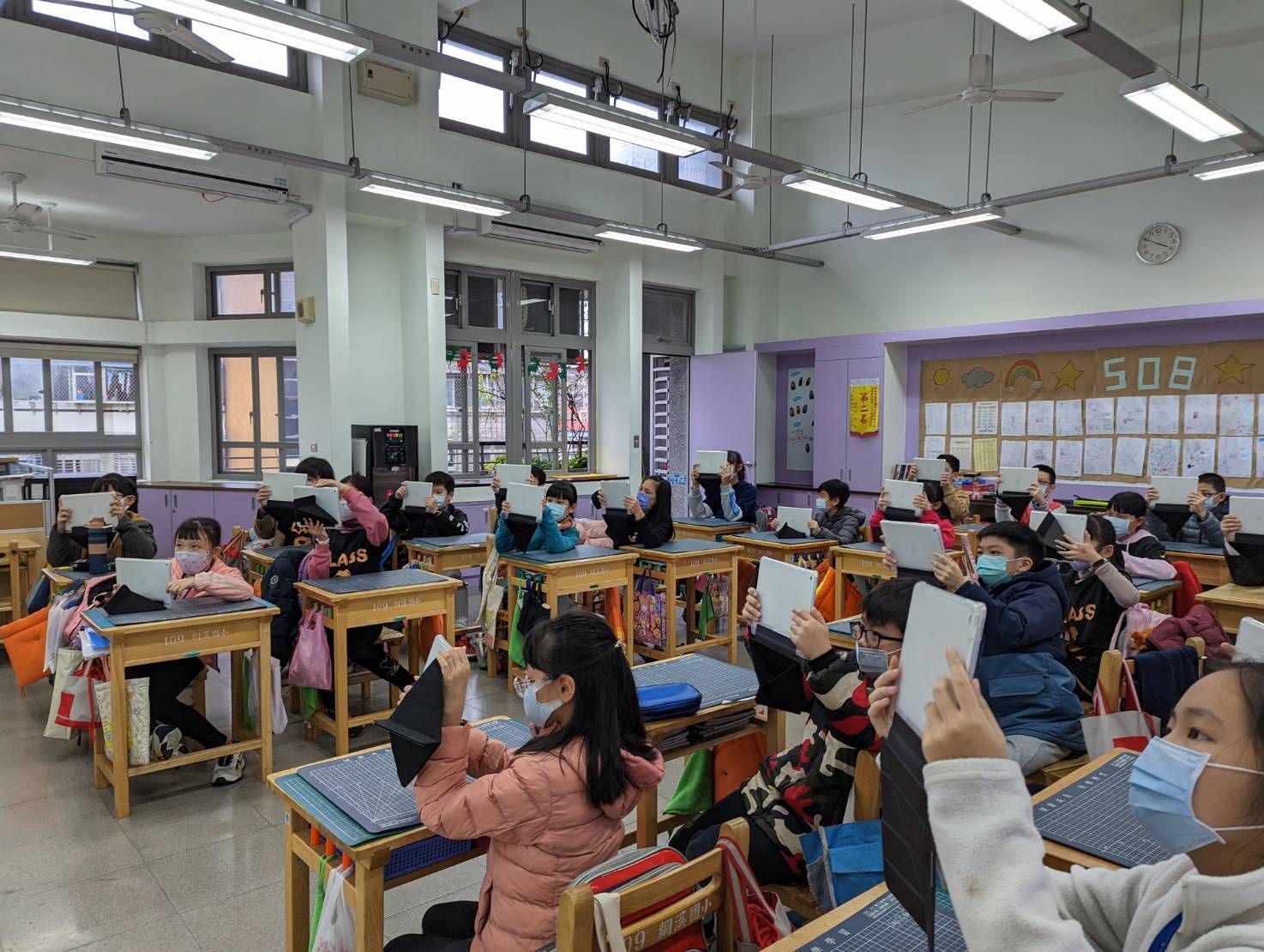 110-111學年度數位學習精進教學活動
